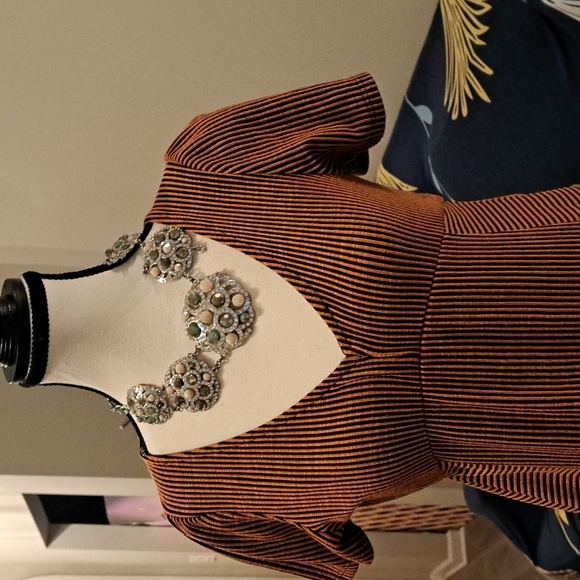 VELVET TORCH MIDI DRESS - Picture 3 of 9